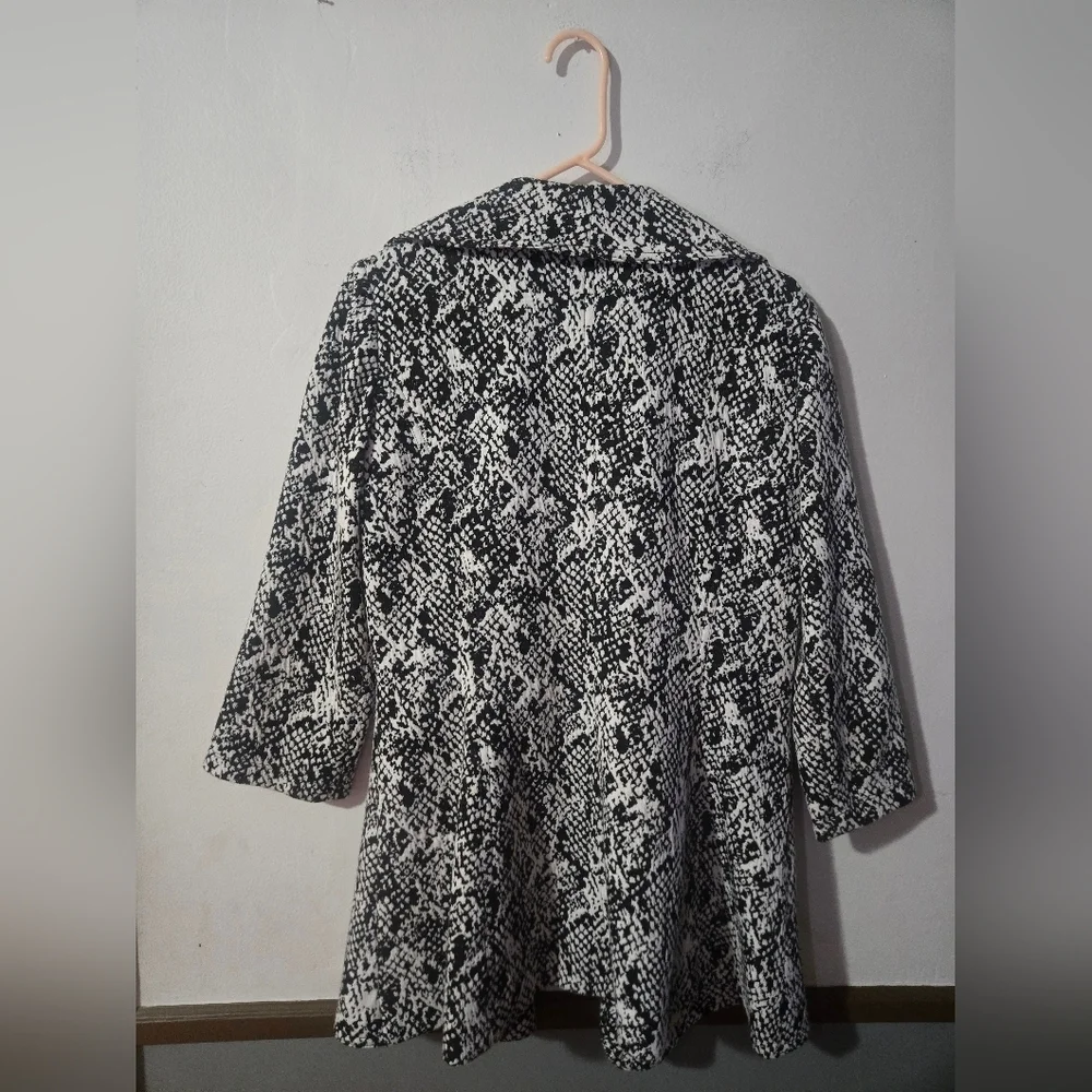 Calvin Klein Cascading Collar 3/4 Sleeves Open Blazer Women's Size 6 - Picture 2 of 7